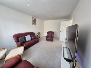 Rooms in Asher's House - Bushbury - 2