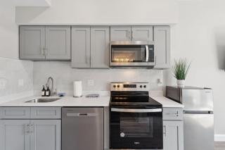 Stay at Luna on N 11th St - 2