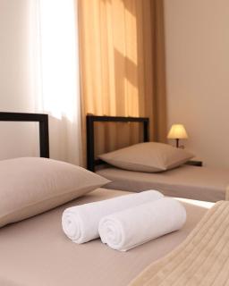 Yan Guest House - 5