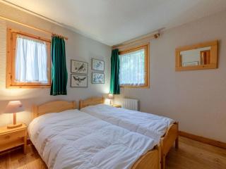 Appartement 4 ch, 4 salles de bains, accès direct aux pistes, cheminée, WIFI, parking, Méribel - FR-1-411-764 - Les Allues - 2