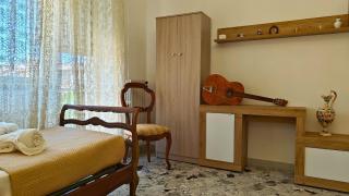 Aura Lucis, Elegant apt for 8, parking, Wi-Fi - 3
