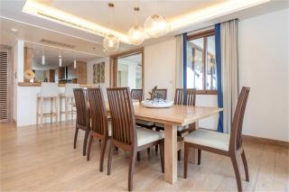 Penthouse Skyline-Top floor 4 bedroom sea view pool apartment - 1