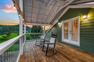 Double L Ranch farmhouse - 9