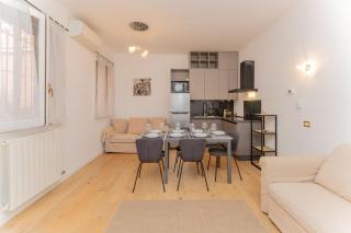New Exclusive Apartment FONDAZIONE PRADA Tram to Duomo - Milan - 0