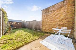 Pass the Keys Charming 1-Bed Study w garden - 9