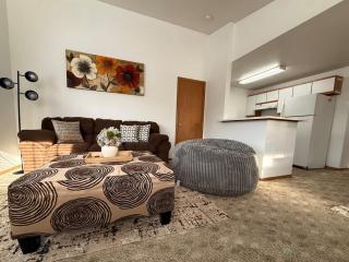 Huckleberry's Hideaway - 4