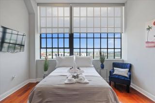 Luxury Studio Near Center City - 0