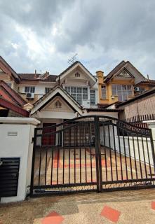 HomieDahlia Homestay Minimalist Live simply - 9