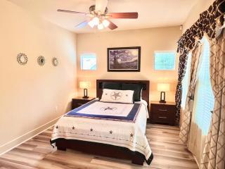 Vacation Home with Whole Home Air Cleaner and Jacuzzi - 7