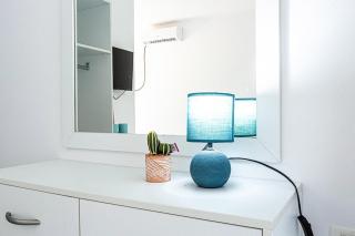 House of Stones 7, Cozy Room w Parking - 8