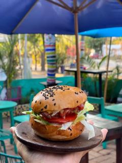 Shalom Backpacker Hostel - 1