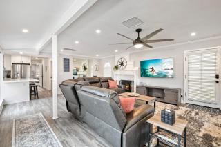 Steps to Beach, 2BR Dog Friendly Home with Fire Pit - Carlsbad - 0