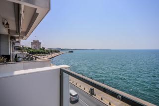 Infinity Sea View Apartment Central - Tesalónica - 9