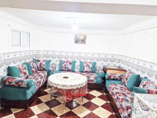 studio jirari chambre et 3 salons avec cuisine douche wifi - Tangier - 0