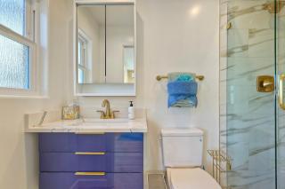 Luxury Monarch Estate, 3 Units, AC, Walk to Beach, Pier & Dining - Oceanside - 1