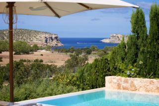 Tranquil Oasis: 5 Bedroom Villa in Ibiza City,1002 - 4