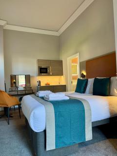 Linen Bank - Linlithgow - 2