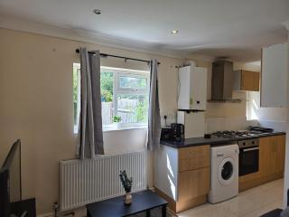 Charming Private Annexe - 2