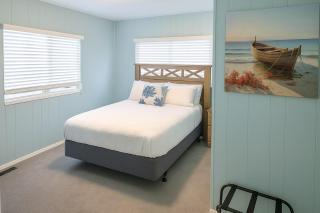 Blue Horizon Lake House - Renovated 3BR 2BA on the Beach - Bay City - 7