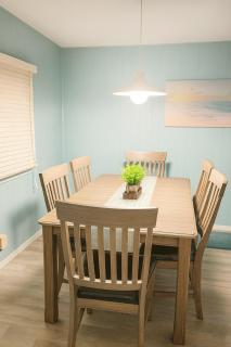 Blue Horizon Lake House - Renovated 3BR 2BA on the Beach - Bay City - 5