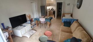 T2 clim piscine tout équipé au calme - 2