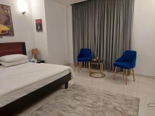 2 BR Apartment At Emaar Karachi - Karatschi - 8