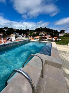 Piratas Do Morro Apartamento Praça - 0