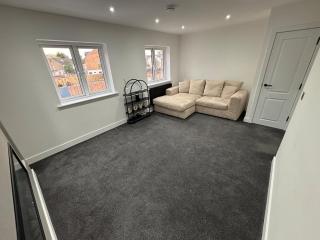 Stylish London Road 2BR flat - FREE parking - Peterborough - 6