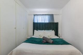 Chic 2BR Apartment in Roodepoort - 2