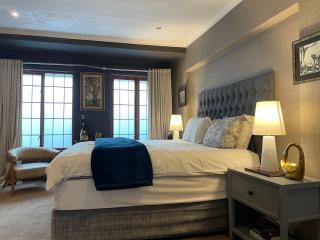 The Little Mongrel Bryanston - 7