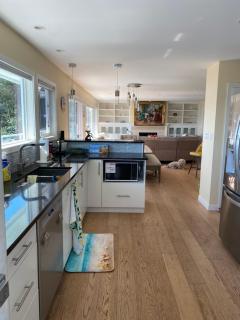 Beachkiss - Mill Bay - 5