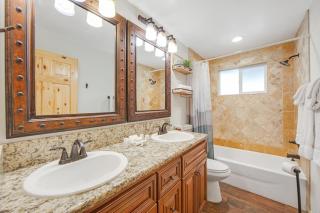 Country Club Cabin ~ Dog-friendly cabin in heart of Big Bear with hot tub, gas fireplace, & deck - 2