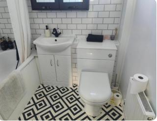 Spacious Family Getaway - Peacehaven - 6