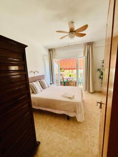 Apartamento con 2 camas de matrimonio en el centro - Málaga - 1