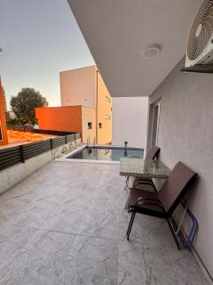Apartment AB - Bar - 5