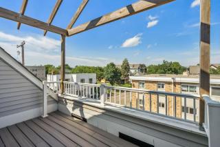 Newly Renovated 5BD 4BA Home near Downtown - Minneapolis - 9