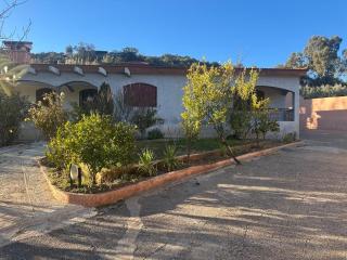 Ferme avec piscine et vue panoramique - 5