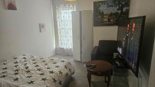 Homestay Special - Waltham Cross - 1
