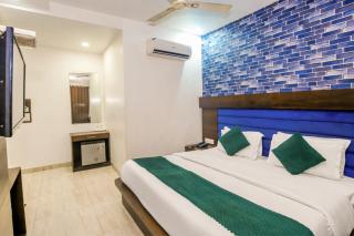 Hotel Royals Grand Galaxy - 6