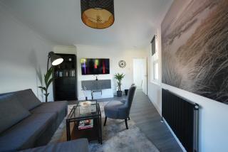 Spacious 3BR Home - sleeps 9 - Netflix - Near O2 & Greenwich Park - Londen - 8