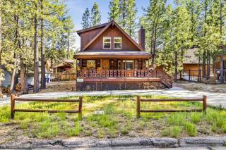 Cub's Cabin / Charming 3-Bedroom Log Cabin Near Big Bear Lake - 4
