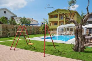 Apartments Villa FourTuna - Bar - 0
