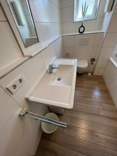 Monteurwohnung Pforzheim mit Balkon - QuartierPro - 2
