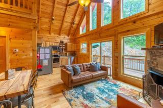 Parker's Creek Log Cabin; amazing views & hot tub - 6