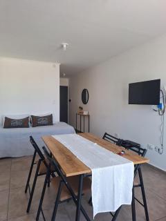 Departamento Equipado a Estrenar en Zona Céntrica con Cochera - Santa Rosa - 0