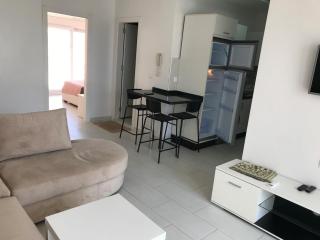 Spacious Apartment PoolAir Conditioning Terrace - 6