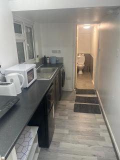 Eash Ham Apartment - 1