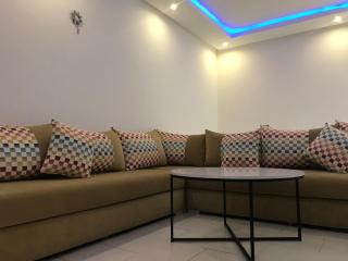 Cozy Apartment Near the Beach & Public Pool - 2