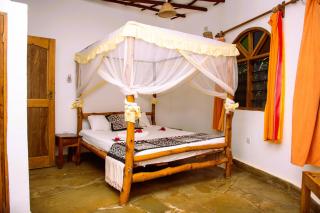 African Huts Villas - Diani Beach - 1