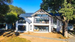 Tapologo River Lodge - Baines Drift - 0